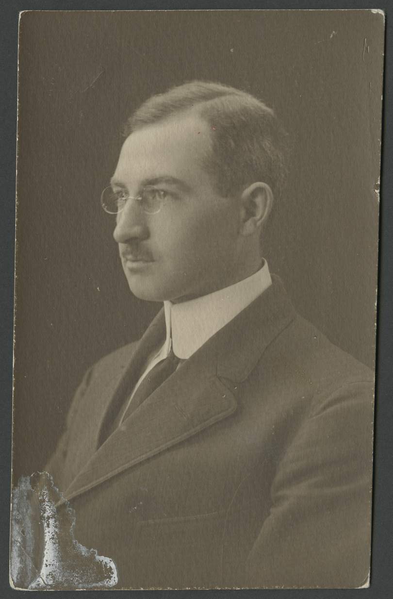 Francis Fowles Pyott (1888 - 1970) Profile